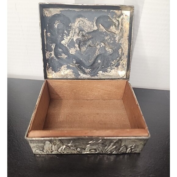 mint Antique Japanese metal tin trinket jewelry box wood lined Cigarette Tobacco - Picture 5 of 7